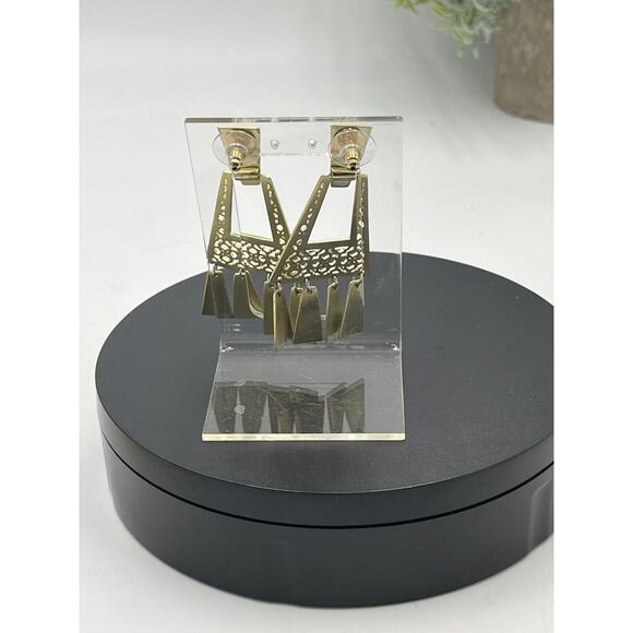 Kendra Scott Kase Gold Plated Geometric Filigree Pattern Fringe Dangle Earrings - Picture 7 of 14